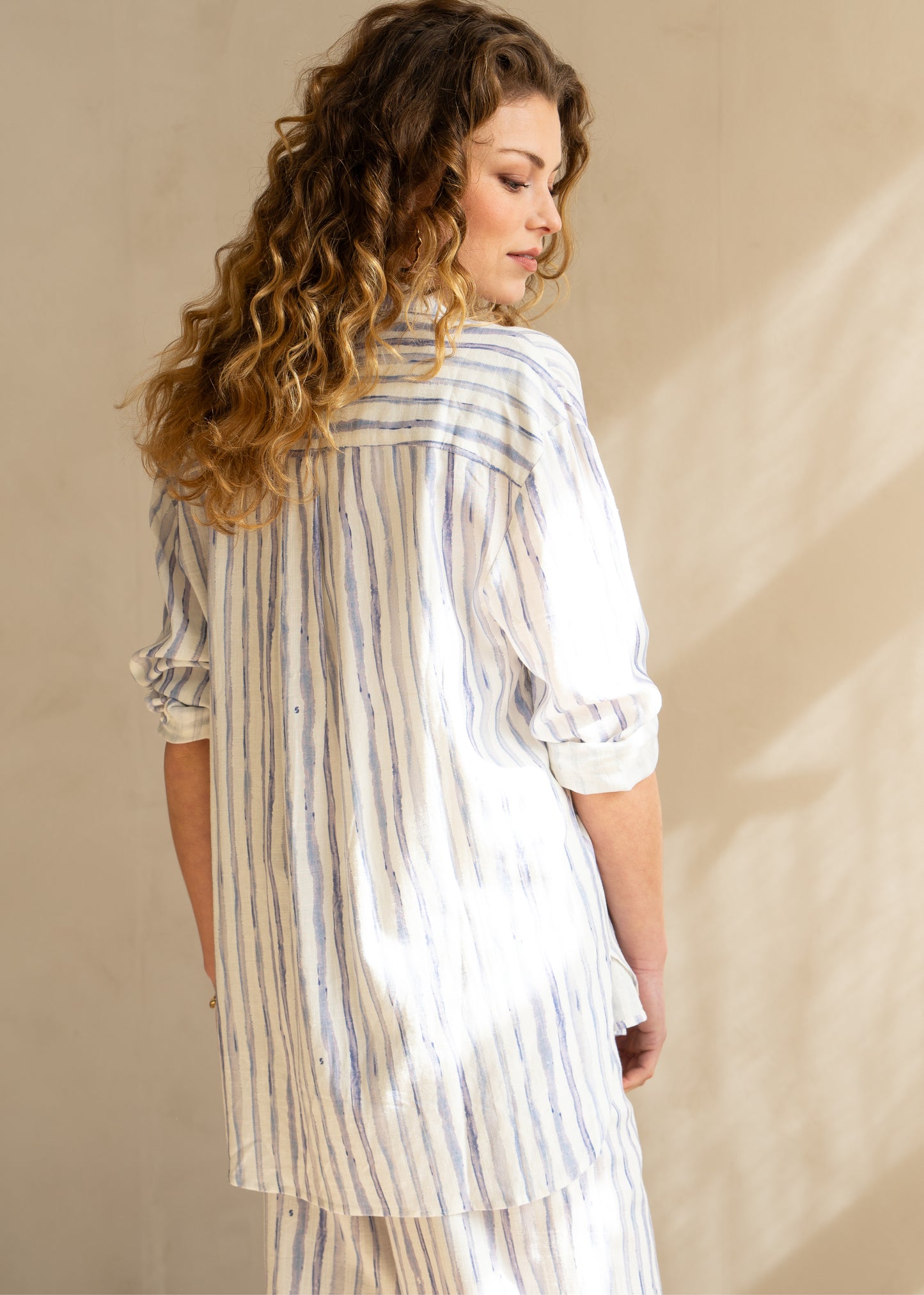 Latina Blouse Blue Calcite