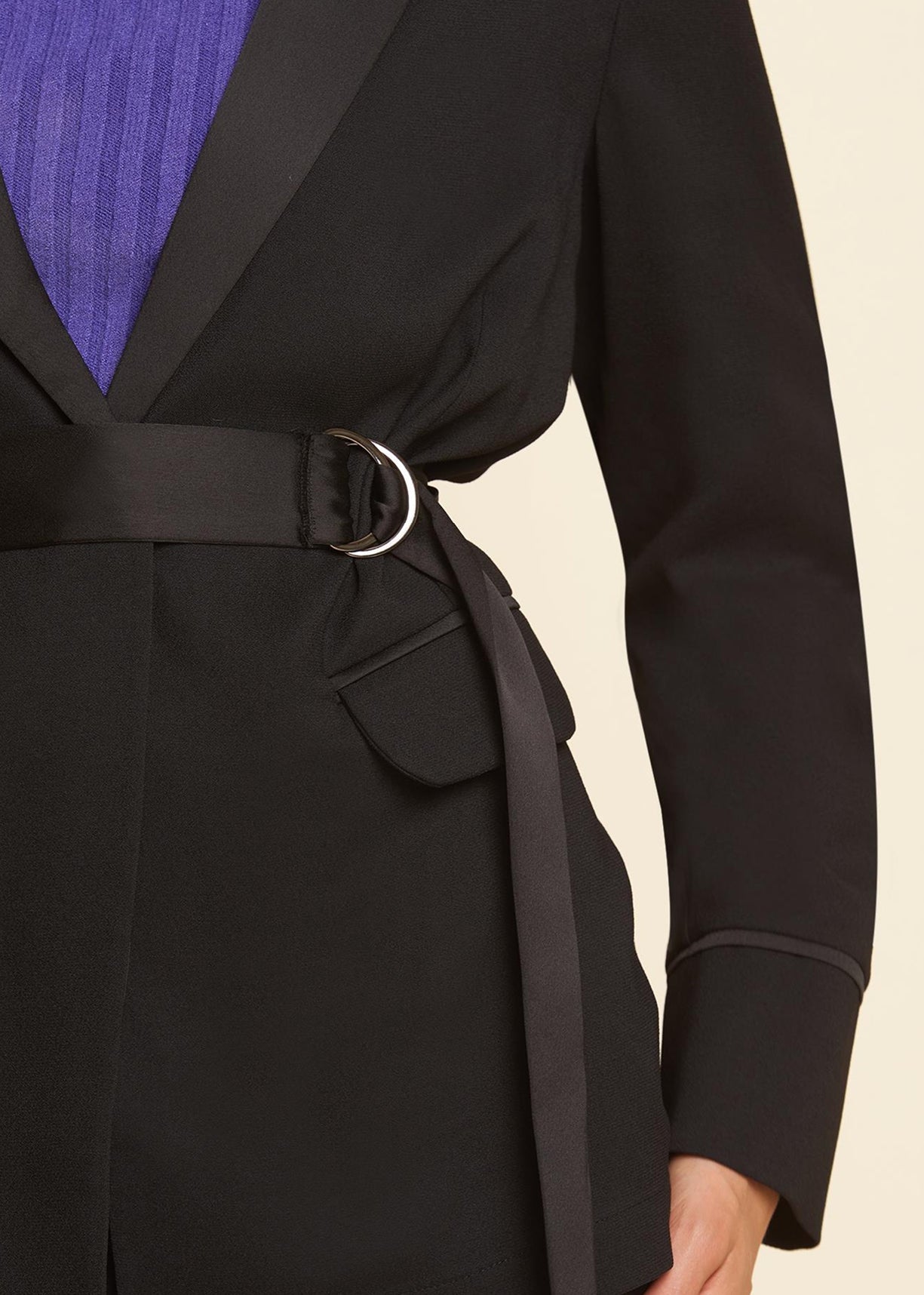 Scarlet Blazer Black Beauty