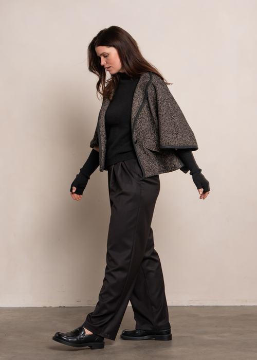 Betty Cape - Cacao Herringbone