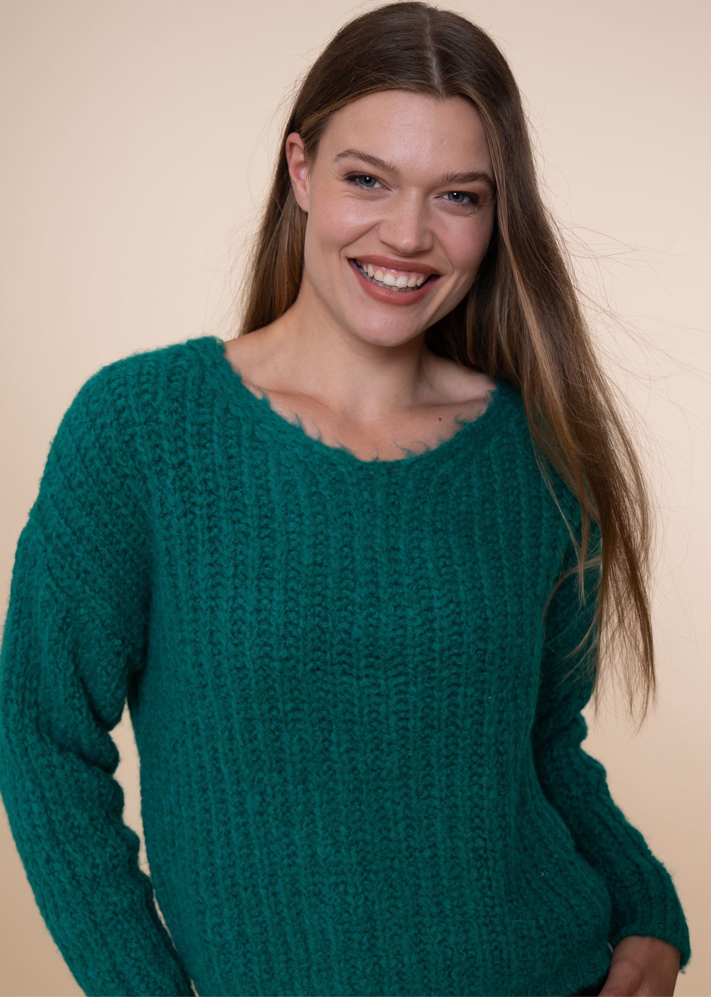 Banff Sweater Bright Emerald