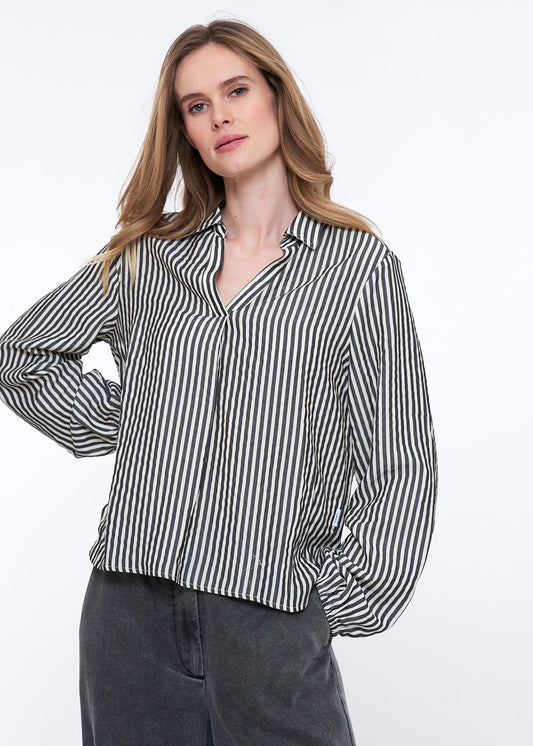 Zubi Blouse Black Cream