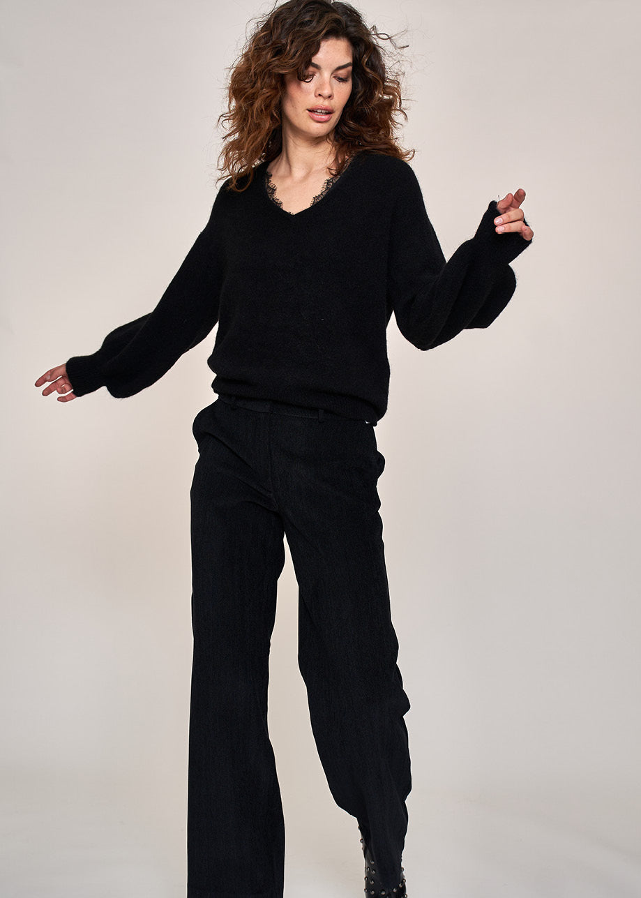 Deux Sweater Black